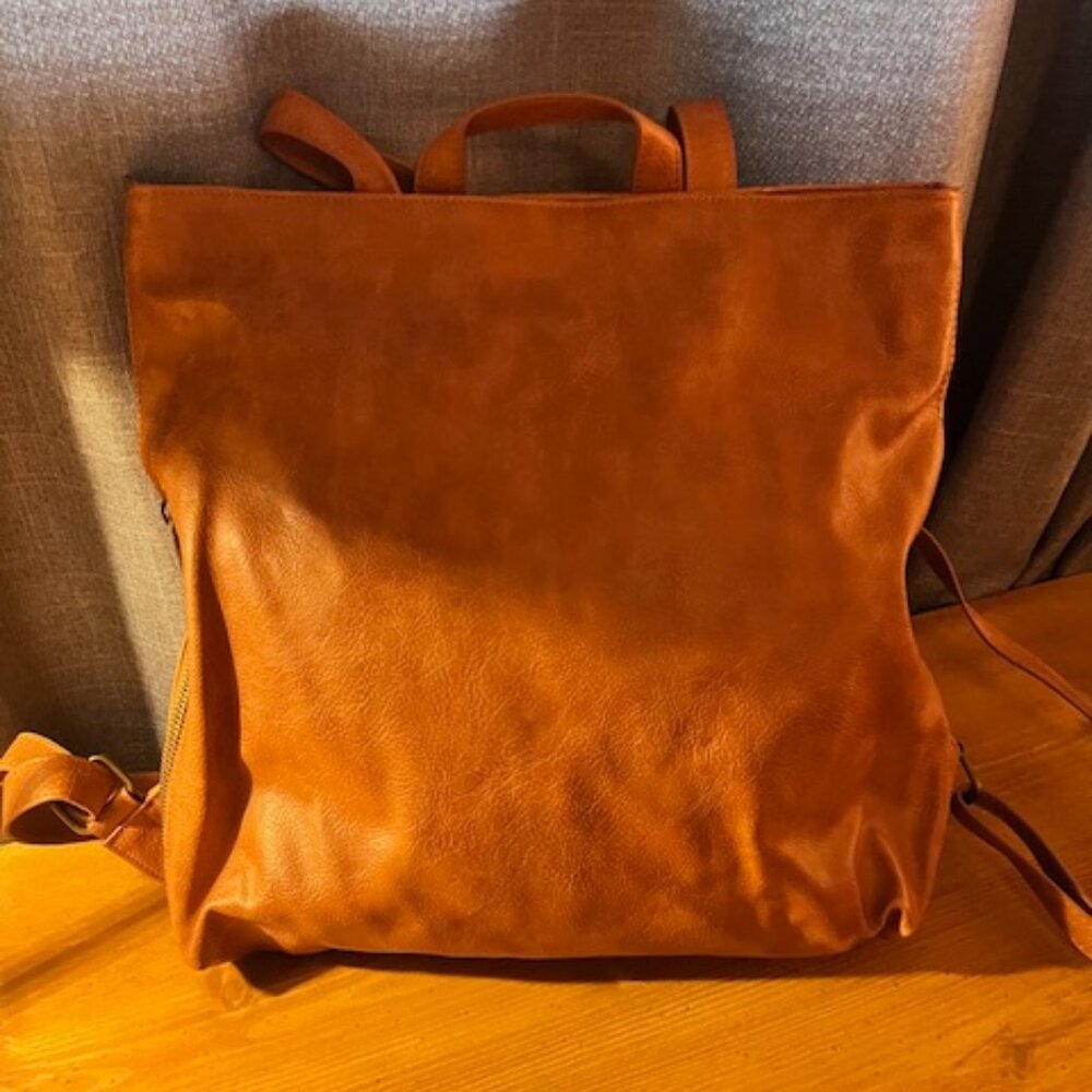 Thirty One High Street Backpack - Distressed Caramel